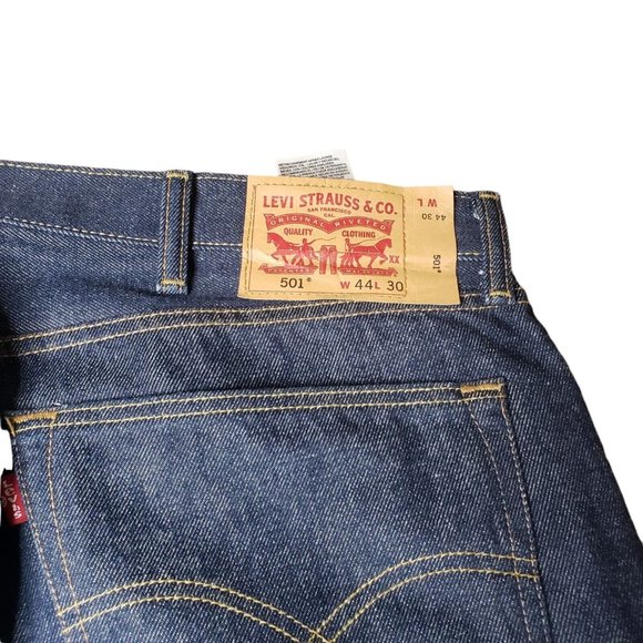 Levis Original Fit 501 Button Fly Jeans 44x30 - Picture 7 of 7